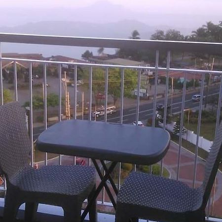 The Perfect Getaway Hotel Tagaytay City Exterior foto